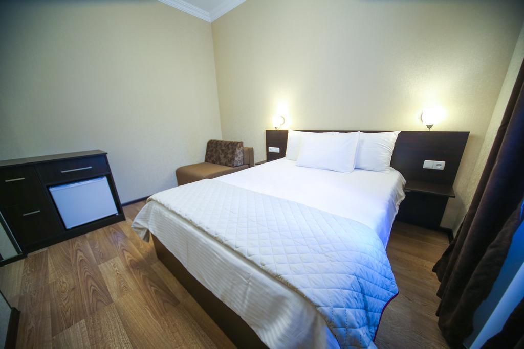Four Seasons Borjomi Hotel Екстериор снимка