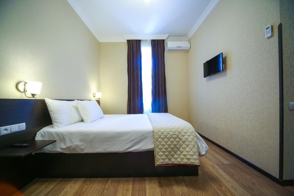 Four Seasons Borjomi Hotel Екстериор снимка